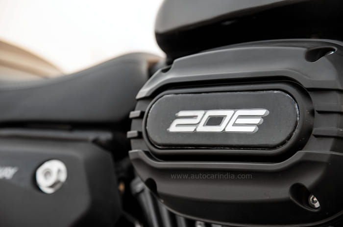 Keeway V302C review, first ride: V-Twin warrior